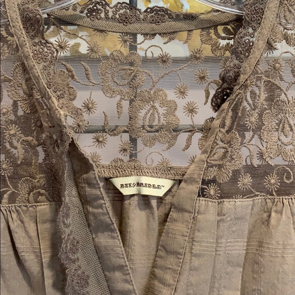 (PRE-LOVED) BIT & BRIDLE TOP💕 - Picture 3 of 7